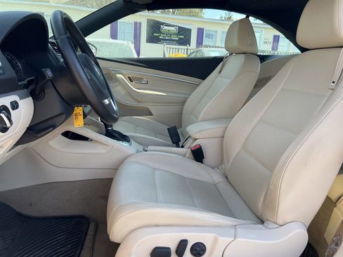 Used 2014 Volkswagen Eos Komfort image 1