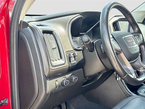 Used 2019 GMC Canyon All Terrain w/ Trailering Package AWD/4WD image 10