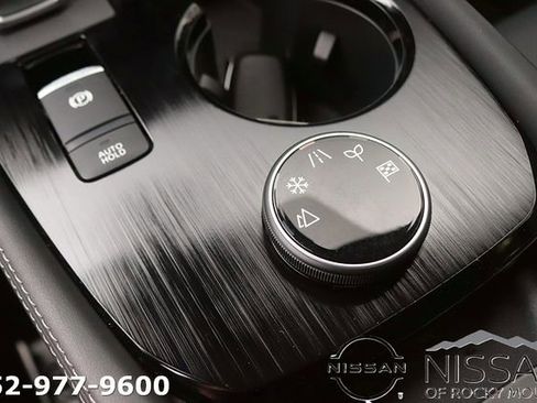 New 2026 Nissan Rogue Platinum AWD/4WD image 21
