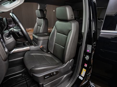 Used 2019 Chevrolet Silverado 1500 LTZ w/ LTZ Plus Package image 29