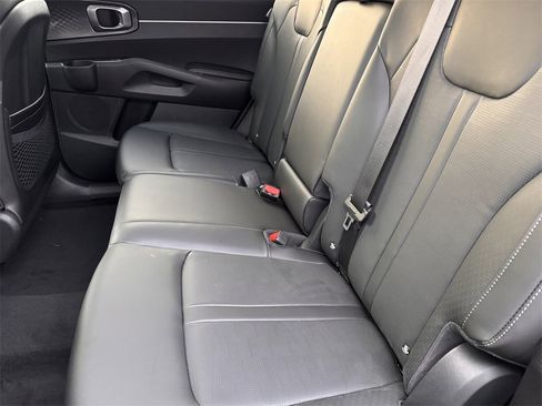 New 2026 Kia Sorento S w/ S Panoramic Sunroof Package image 28