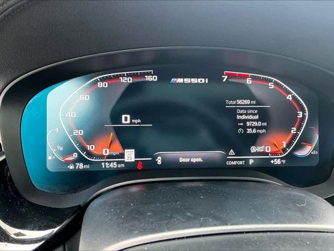 Used 2020 BMW M550i xDrive image 22