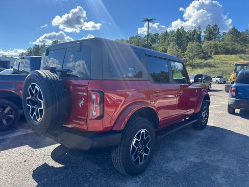 Used 2024 Ford Bronco Outer Banks AWD/4WD image 5
