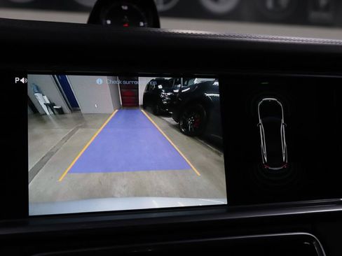 Used 2017 Porsche Panamera Turbo image 16