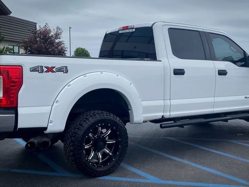 Used 2018 Ford F250 XLT AWD/4WD image 8