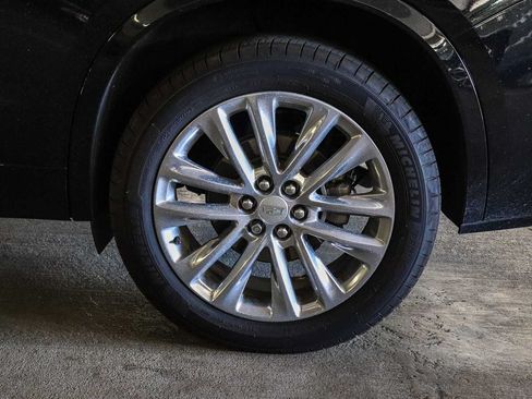 Used 2023 Cadillac XT6 Premium Luxury FWD image 10