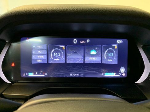 Used 2023 Jeep Grand Cherokee L Laredo image 24