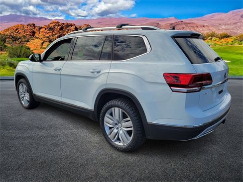 Used 2018 Volkswagen Atlas SEL Premium image 6