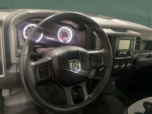 Used 2018 RAM 1500 Tradesman w/ Power & Remote Entry Group image 19