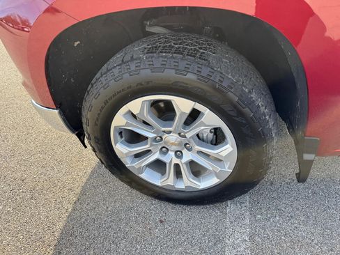 Certified 2023 Chevrolet Silverado 1500 LTZ w/ Z71 Off-Road Package image 20