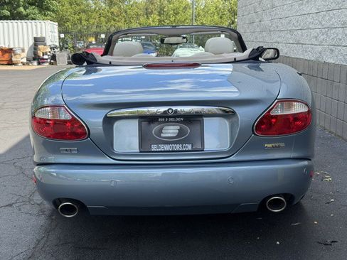 Used 2006 Jaguar XK8 Convertible RWD image 29