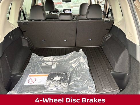 New 2026 Nissan Rogue Rock Creek w/ Rock Creek Premium Package image 28