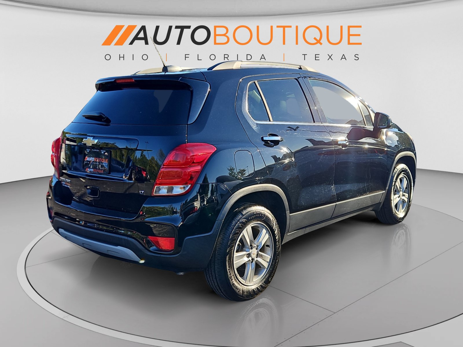Used 2020 Chevrolet Trax LT w/ LT Convenience Package AWD/4WD image 6