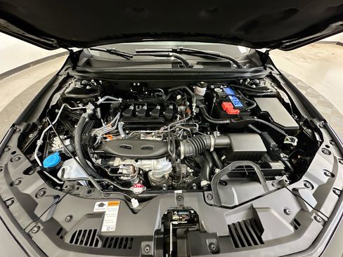 Used 2025 Honda Accord SE image 33