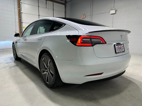Used 2020 Tesla Model 3 Performance image 18