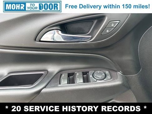 Used 2018 Chevrolet Equinox LT w/ Sun & Infotainment Package image 23