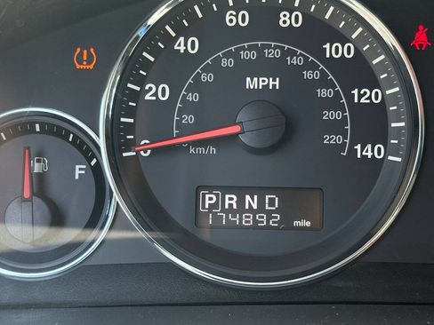 Used 2008 Jeep Grand Cherokee Laredo RWD image 19