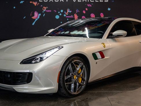 Used 2020 Ferrari GTC4Lusso T RWD image 2