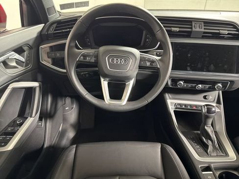Used 2025 Audi Q3 2.0T Premium AWD/4WD image 23