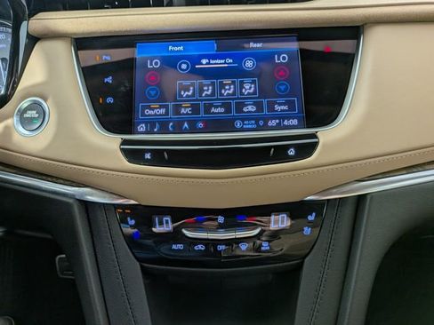 Certified 2024 Cadillac XT5 Sportv w/ Platinum Package image 22