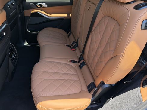 New 2027 BMW X7 xDrive40i w/ Executive Package AWD/4WD image 20