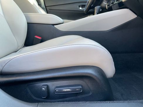 Certified 2025 Honda Accord EX-L image 31