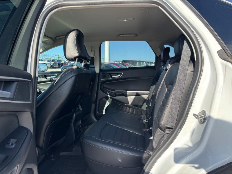 Used 2024 Ford Edge SEL w/ Convenience Package AWD/4WD image 13