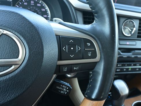 Used 2021 Lexus RX 350 FWD w/ Premium Package image 19