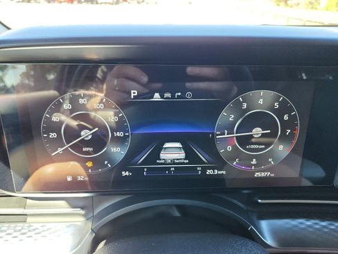 Used 2023 Kia Carnival SX Prestige image 26