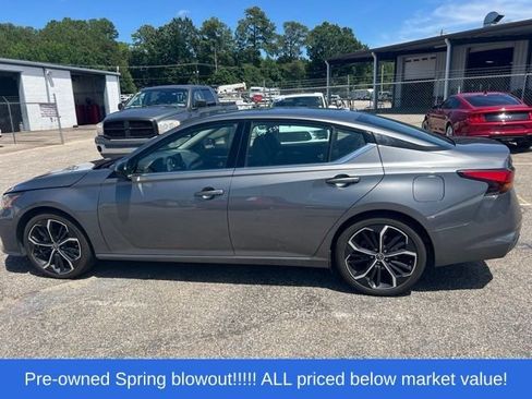 Used 2024 Nissan Altima 2.5 SR FWD image 7