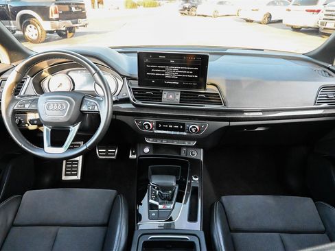 Used 2022 Audi SQ5 Premium image 4