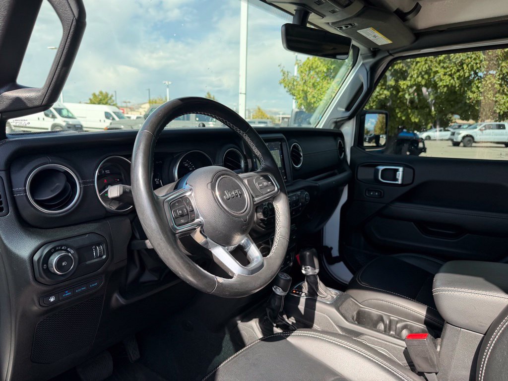 Used 2023 Jeep Wrangler Unlimited Sahara w/ Cold Weather Group AWD/4WD image 20