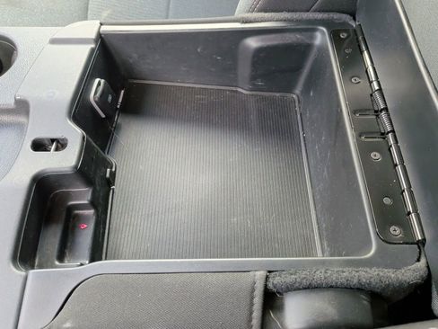 Used 2023 RAM 5500 Tradesman image 31