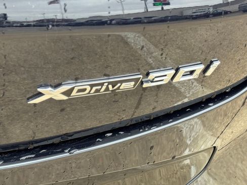 Used 2025 BMW X4 xDrive30i w/ Premium Package image 24