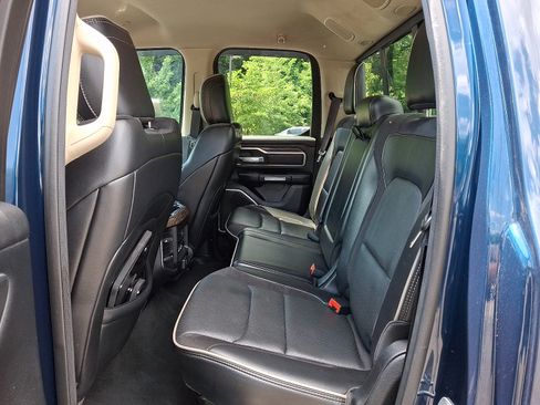 Used 2020 RAM 1500 Laramie AWD/4WD image 10