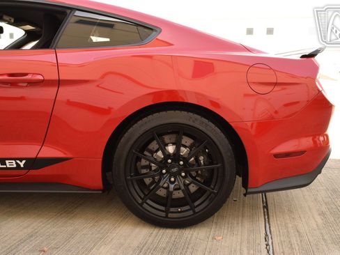 Used 2017 Ford Mustang Shelby GT350 image 36
