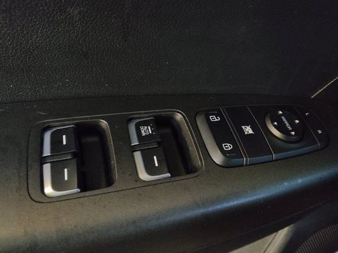 Used 2021 Kia Sportage LX FWD image 27