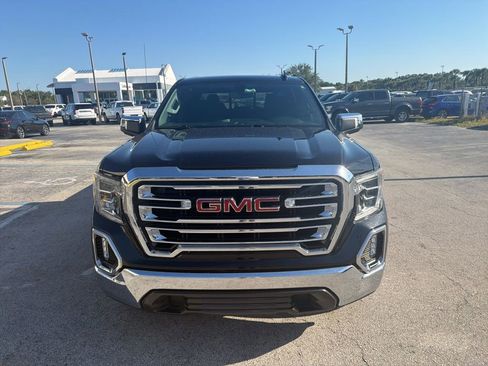 Used 2019 GMC Sierra 1500 SLT w/ SLT Premium Package RWD image 3