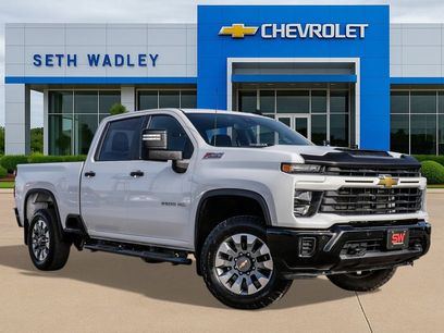 Used 2025 Chevrolet Silverado 2500 Custom w/ Custom Value Package