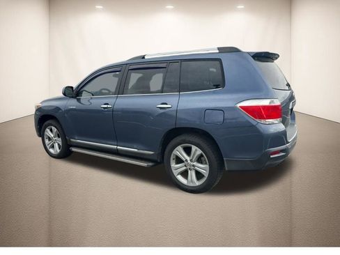 Used 2013 Toyota Highlander Limited image 11