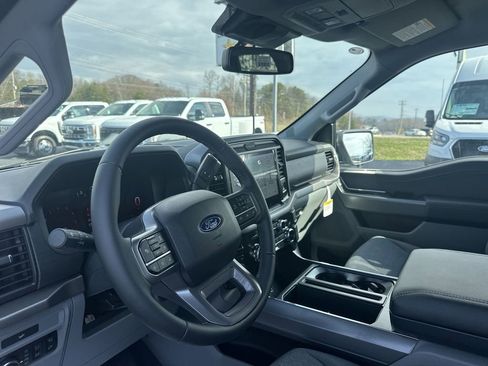 New 2026 Ford F150 XLT image 10