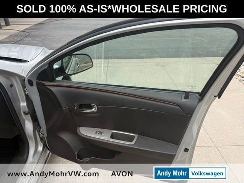 Used 2010 Chevrolet Malibu LTZ w/ HFV6 Engine Package FWD image 14