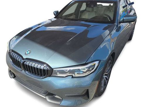 Used 2020 BMW 330i Sedan w/ Convenience Package RWD image 1