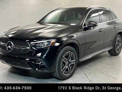 Certified 2026 Mercedes-Benz GLC 300 4MATIC image 1