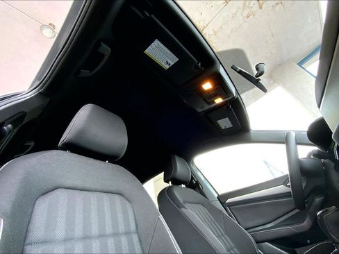 Used 2022 Volkswagen Jetta Sport image 14