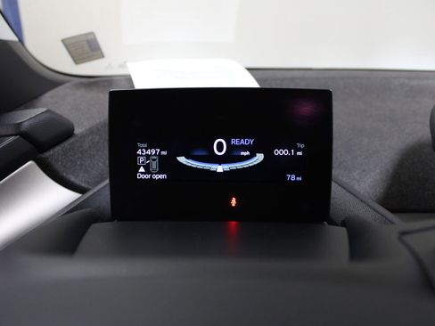 Used 2018 BMW i3 w/ Range Extender image 26