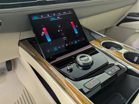 Used 2025 Cadillac Escalade Sport Platinum w/ LPO, Floor Liner Package image 20