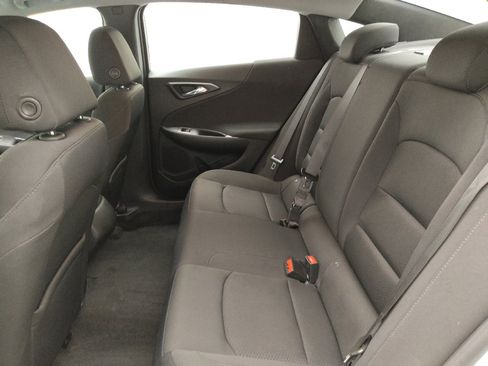 Used 2020 Chevrolet Malibu LS FWD image 19