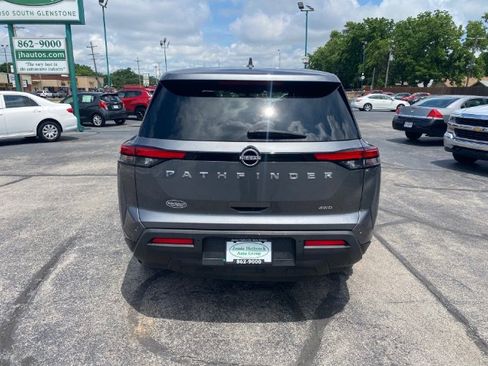 Used 2022 Nissan Pathfinder S AWD/4WD image 6
