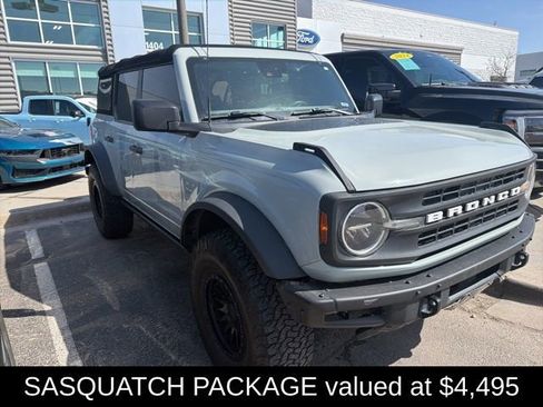 Used 2021 Ford Bronco Black Diamond w/ Sasquatch Package image 3